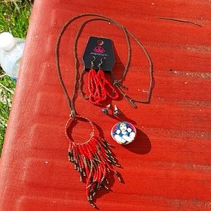 Paparazzi Jewelry Set with Wonderwoman Pin Button adorable for wonder gal